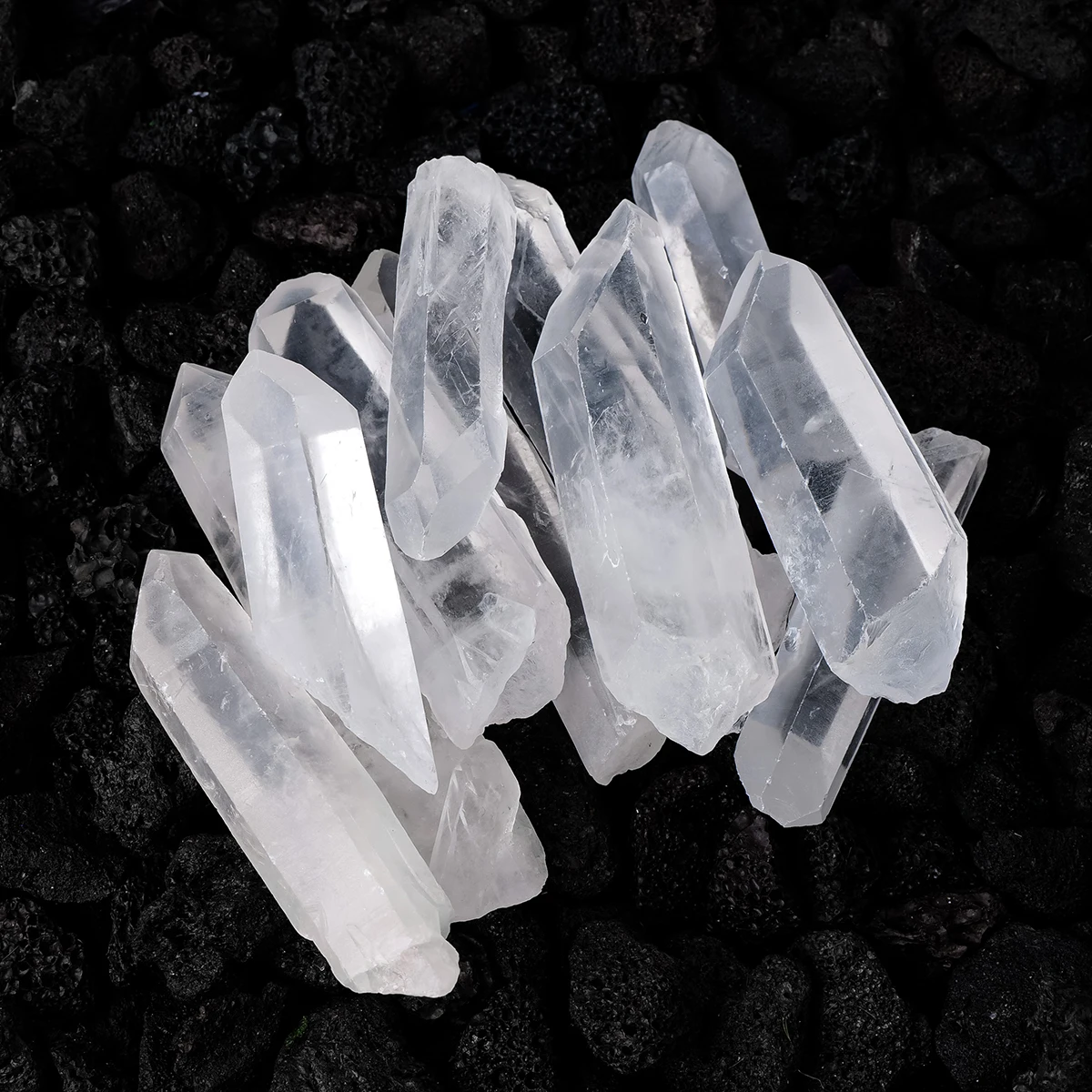 Wholesale natural crystal irregular shape large size clear quartz single crystal for decoration