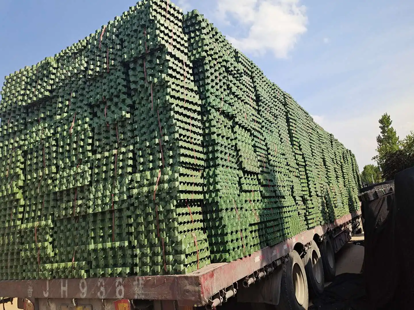 Другие продукты для землеобработки тип сотовой гравийной