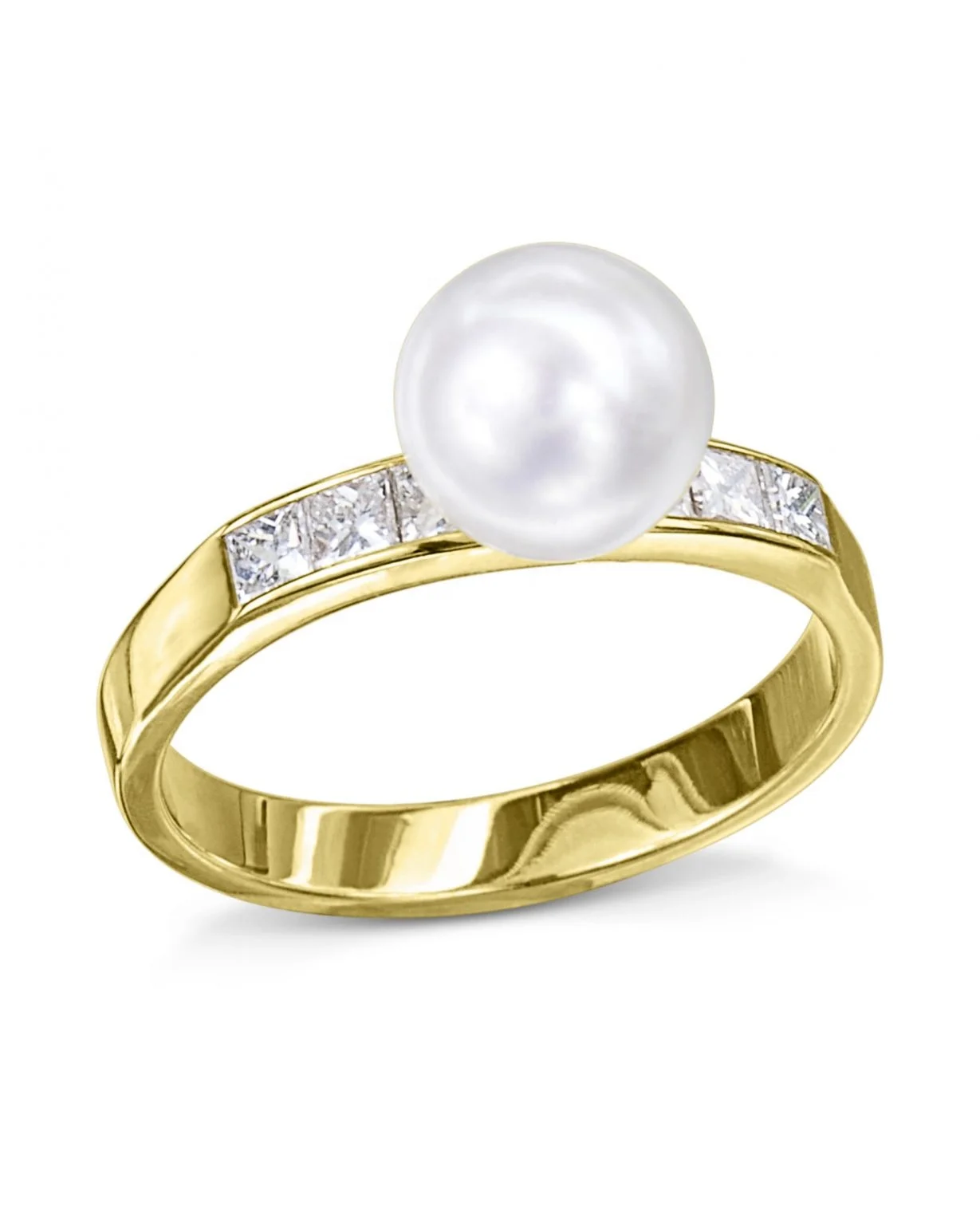 Freshwater Pearl And Diamond 18k Yellow Gold Engagement Ring