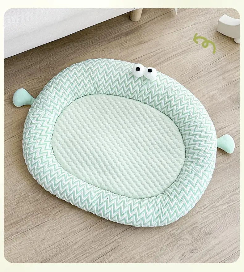 Soft Comfortable Cat Nest Pet Bed Washable Foldable Portable Pet Sleeping Bed Winter Cat Beds