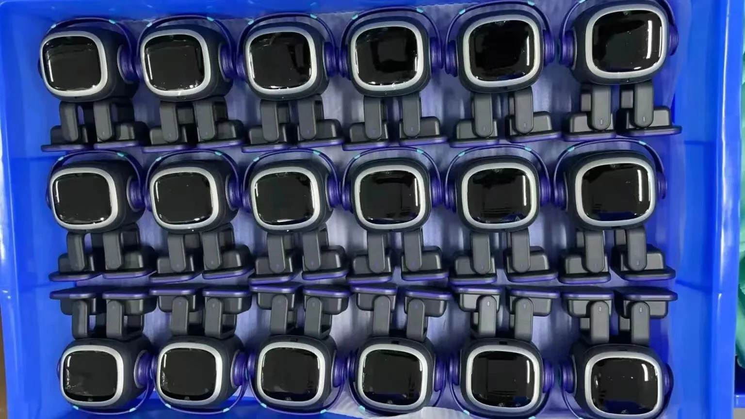 Intelligent Companion Robot Toy Voice Recognition Emotional Interaction Communication Children Adult Electronic AI Toys