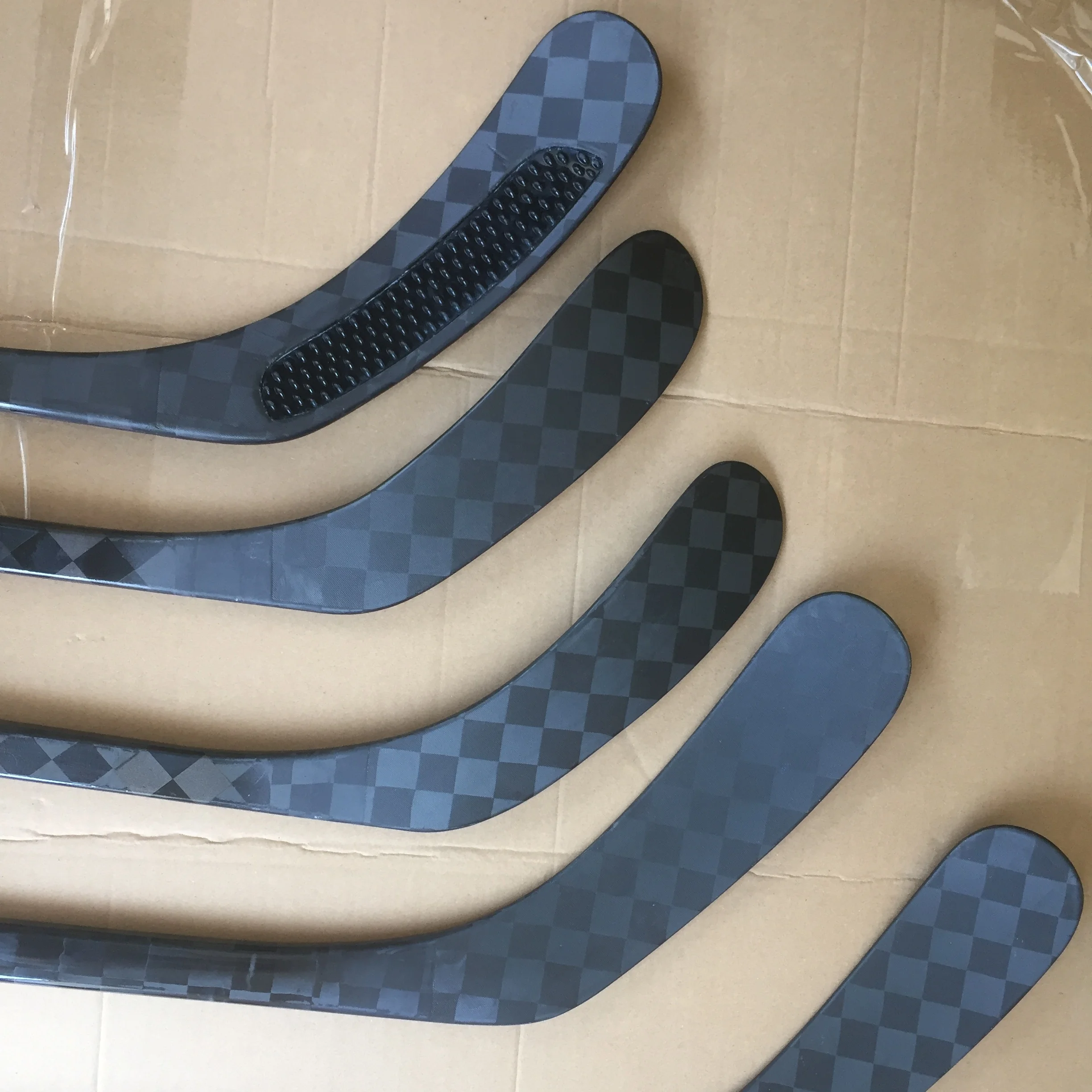 Youth Ice Hockey Sticks Light Carbon Fiber Ice Hockey Stick Senior Composite Hockey Stick