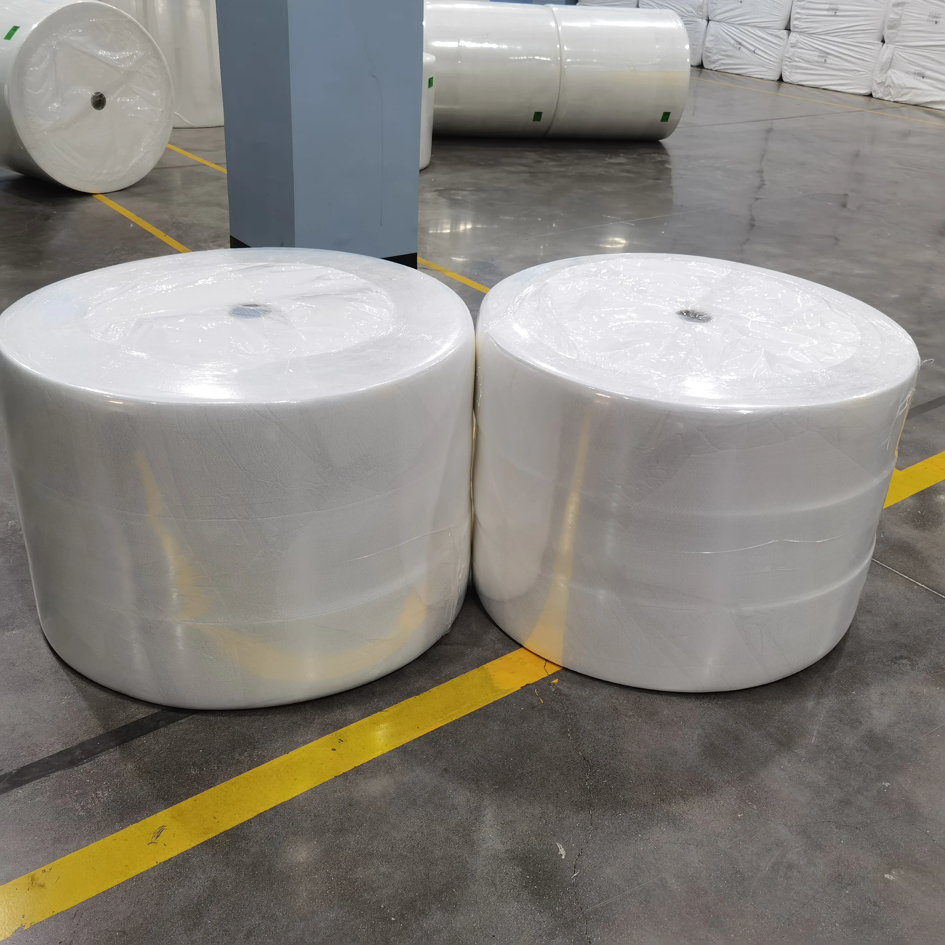 Mixture of viscose and pulp. PercentagesPlian Emboss Pattern Spunlace Nonwoven Fabric for Tissue Paper