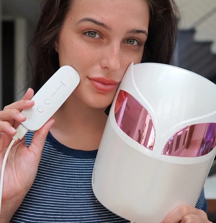 hot TGA 510K MDL voice guidance infrared red blue PDT therapy tighten skin anti age removal acne led facial mak  at home