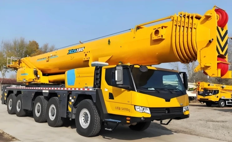 Factory Wholesale XCA130_E Chinese Brand 130ton Telescoping Boom All Terrain Crane with Promotional Price in Mexico