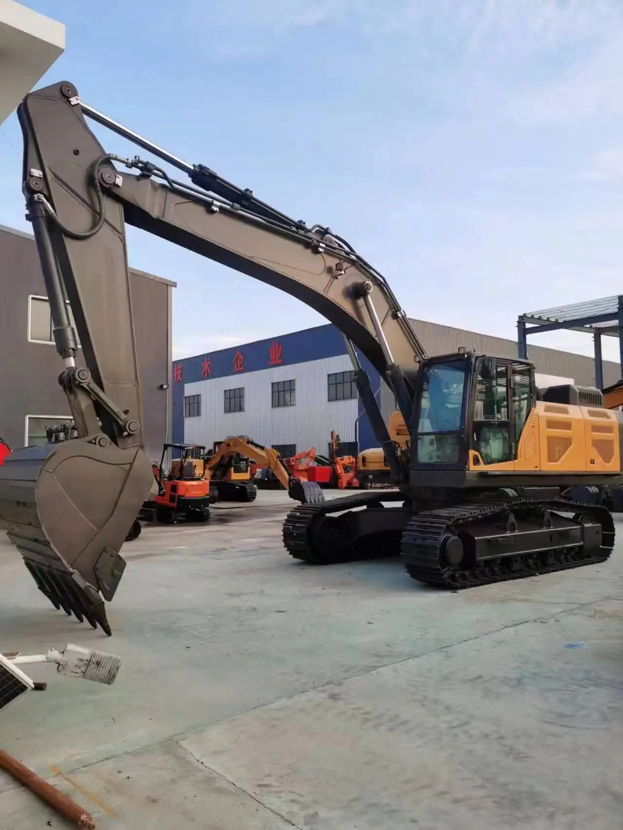 Construction engineering design Large excavators for mining can be customized big heavy industry Hydraulic Crawler Excavator