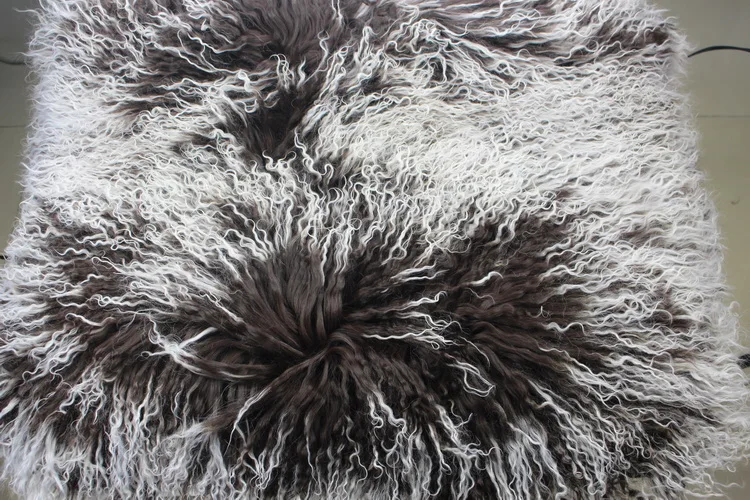 Mongolian fur (17).JPG