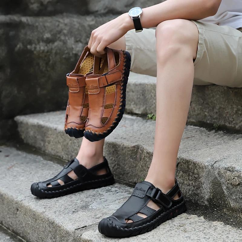 Men Fashion  Leather Sandals Genuine Cow Leather Casual Walking Shoes Outdoor  Comfortable Beach Sandals Roman Sandals Slippers