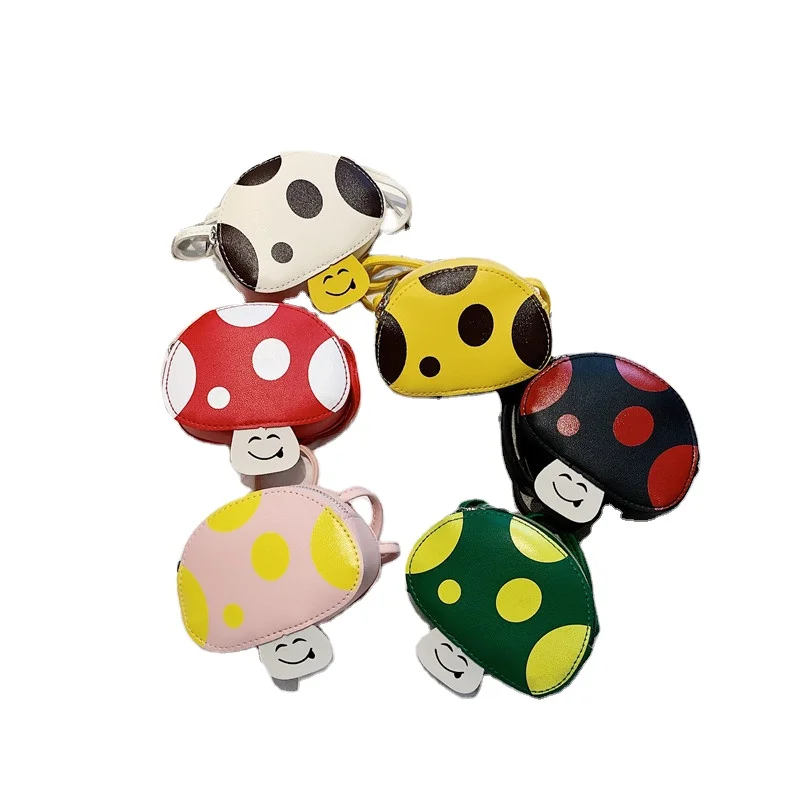 Новый дизайн 2022, оптовая продажа, милый модный детский кошелек для мелочи в виде гриба, мини кошелек на цепочке, сумка через плечо для хранения ключей и наушников