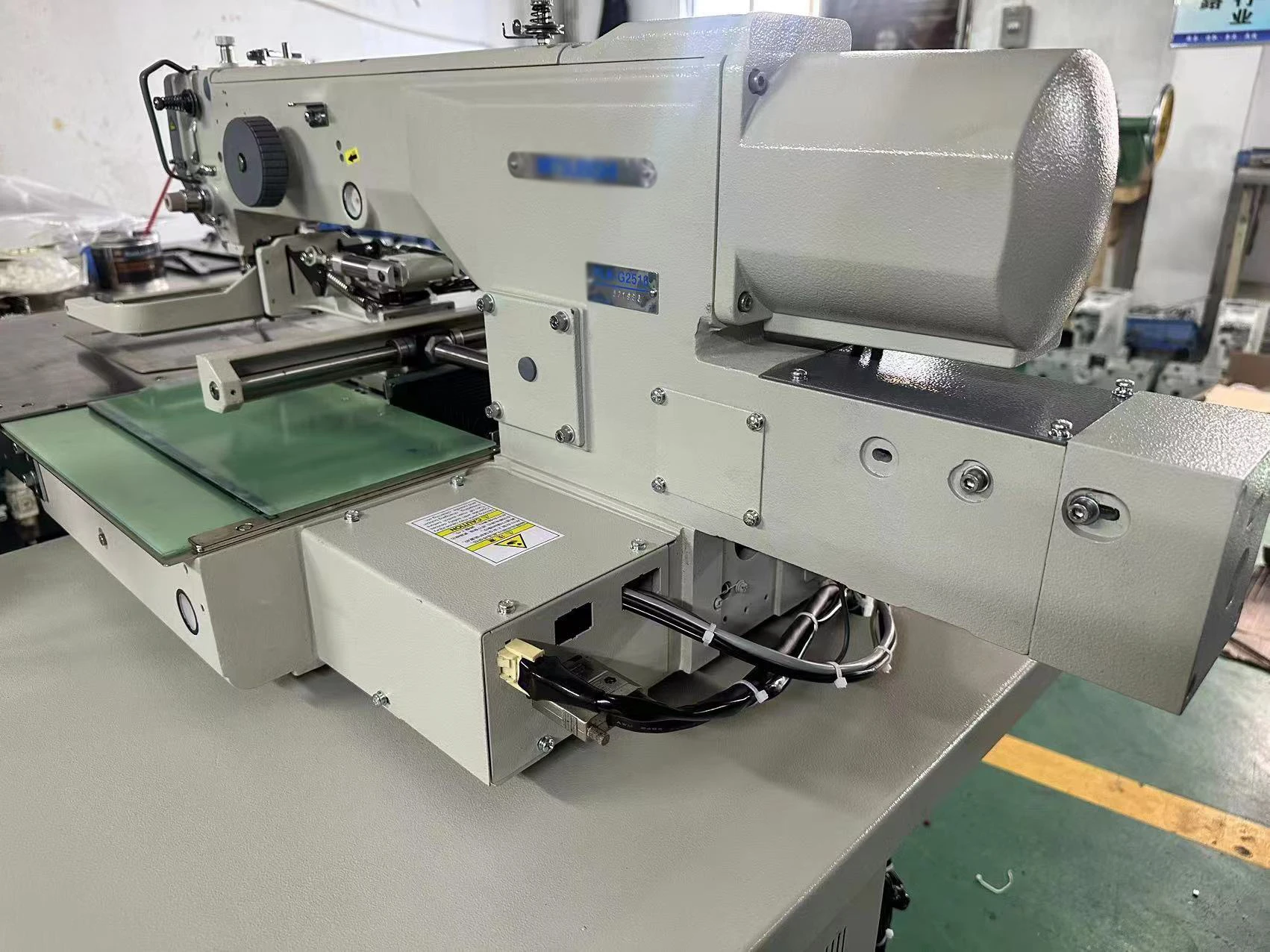 HIGH SPEED ORIGINAL USED JAPAN MADE MITSUBISHIS BAR TACKING MACHINE PLK-G2516 BAR TACKING MACHINE G2516 BARTACK MACHINE