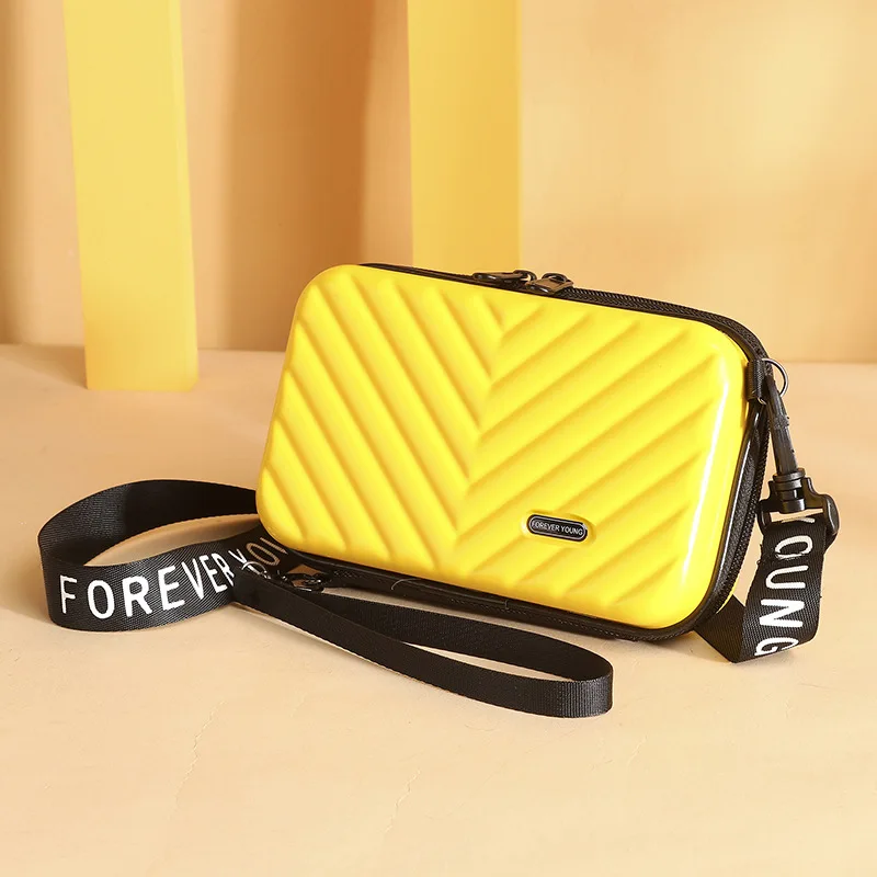 Wholesale Mini Carrying Shoulder Strap ABS PC Hard Shell Bag Portable Women Cosmetic Organizer Makeup Case