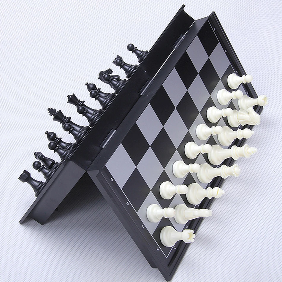 Folding magnetic chess game portable board games portable/foldable