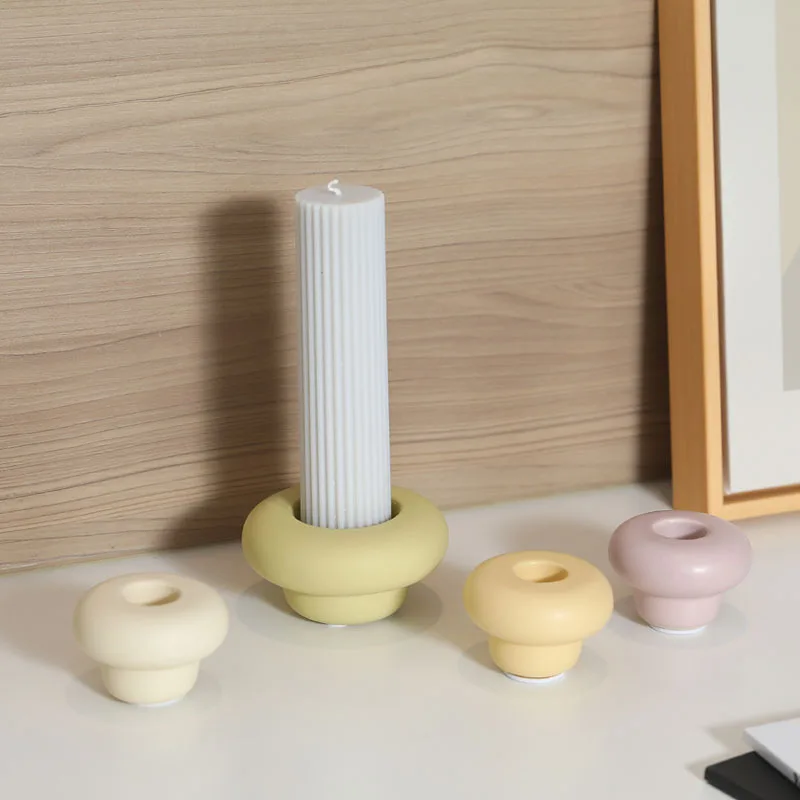 Nordic Gyroscope Shaped Cream Ceramic Candlestick High Quality Creative Candle Holder Handicrafts Table Decoration Candle Stand