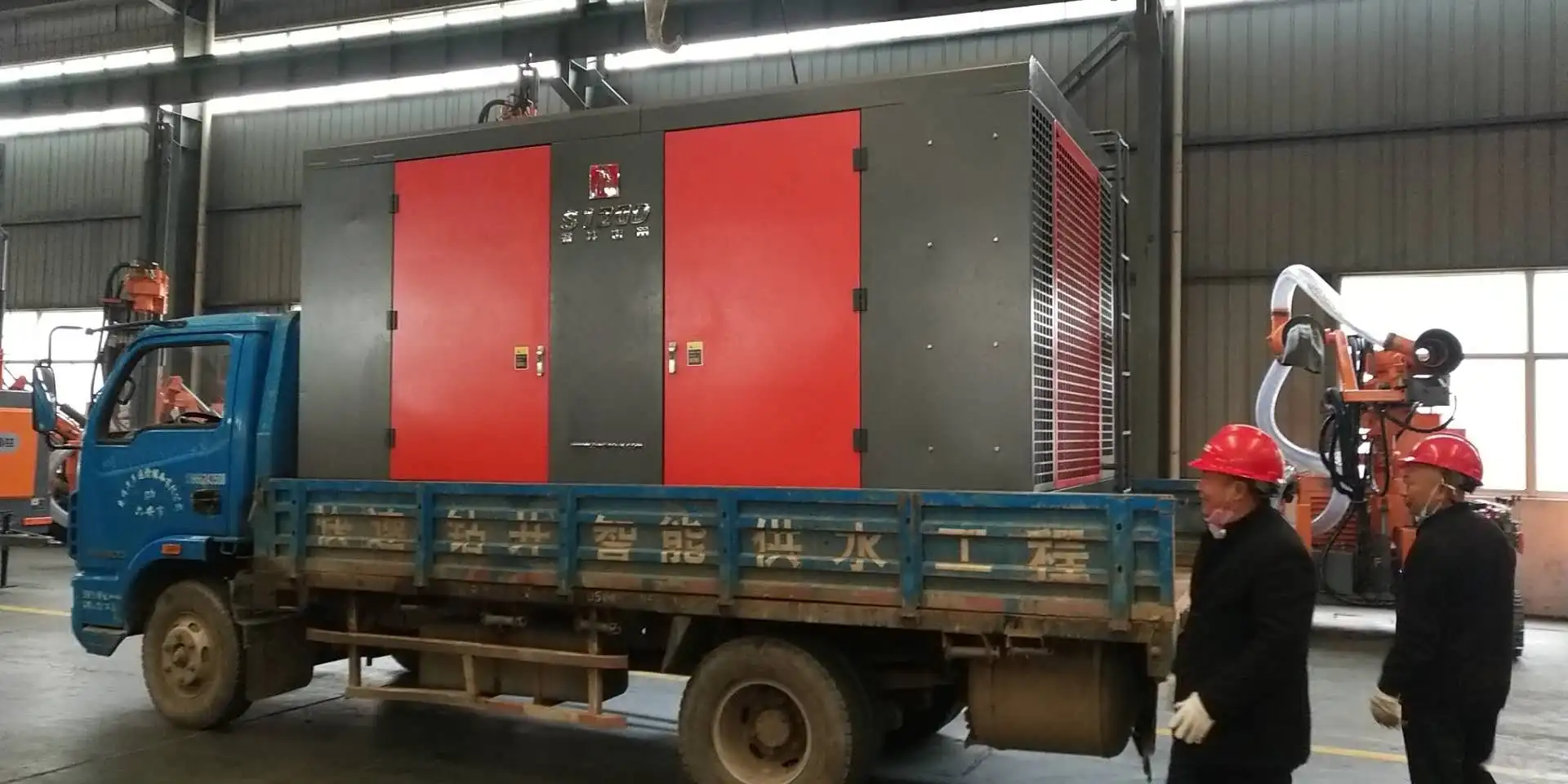 Direct sale diesel screw air compressor for water drilling machine
