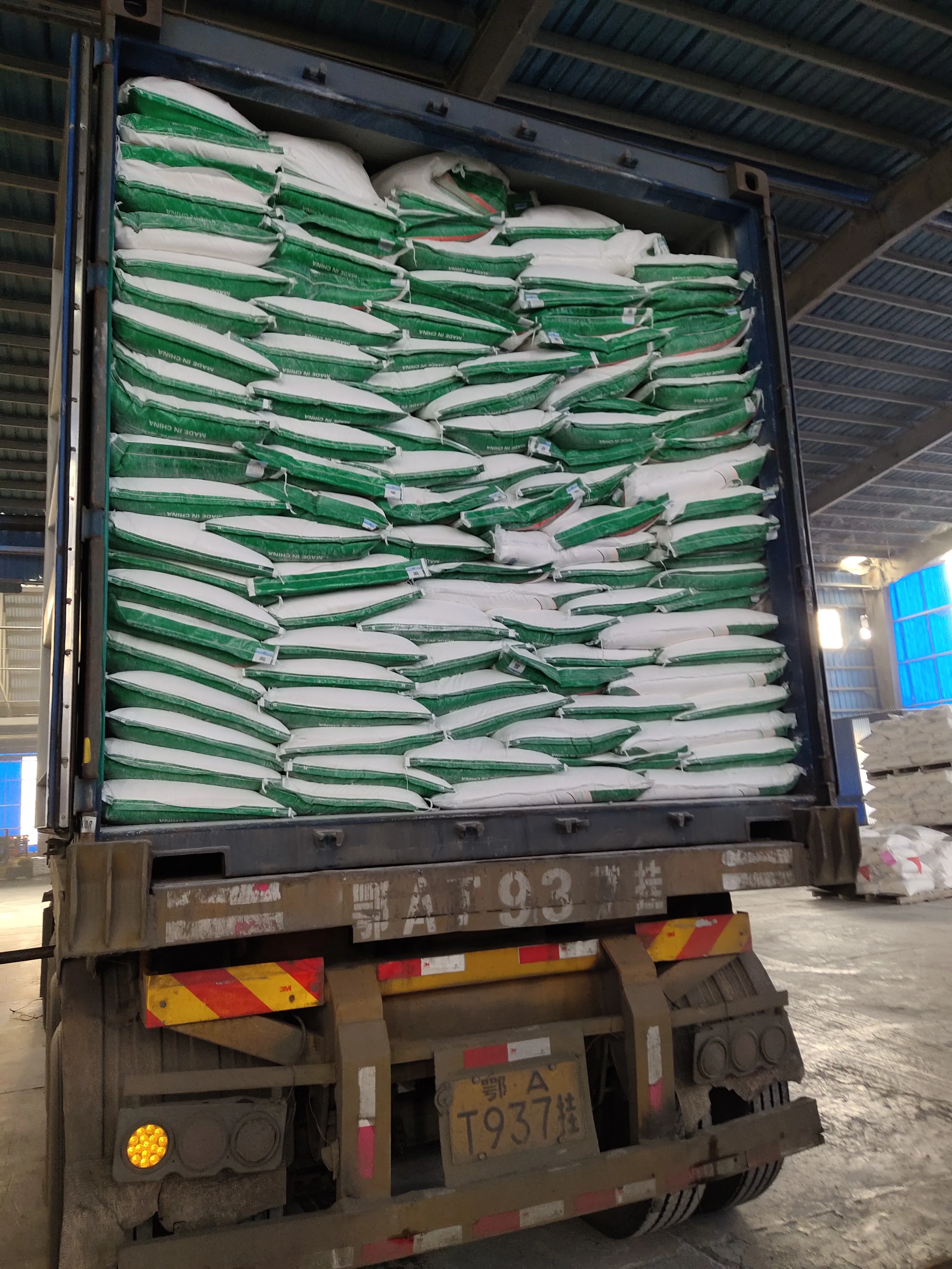 Melamine Powder 99.8% Amine Industrial Grade With Best Price  factory  suppler