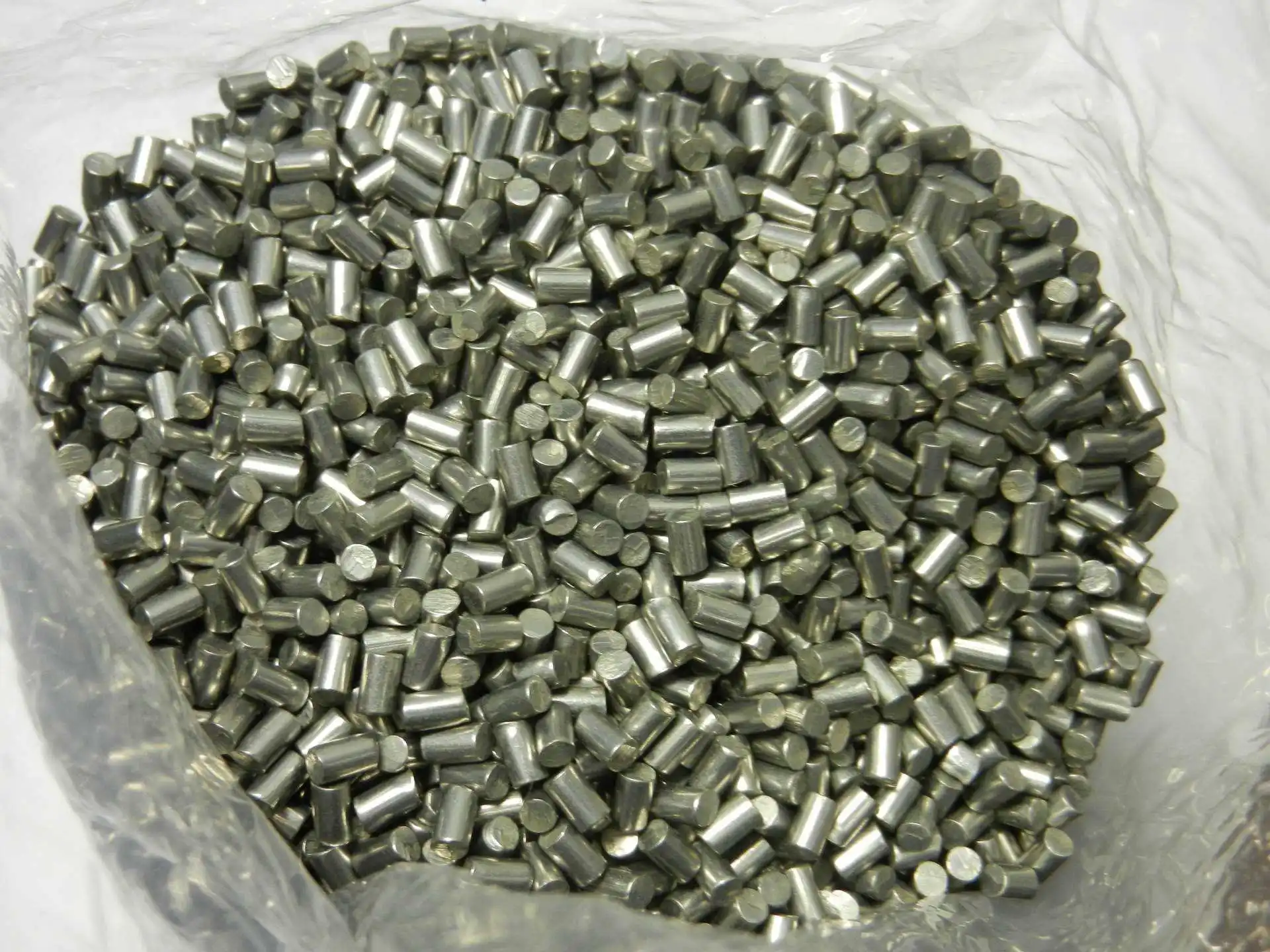 Selling aluminum beans