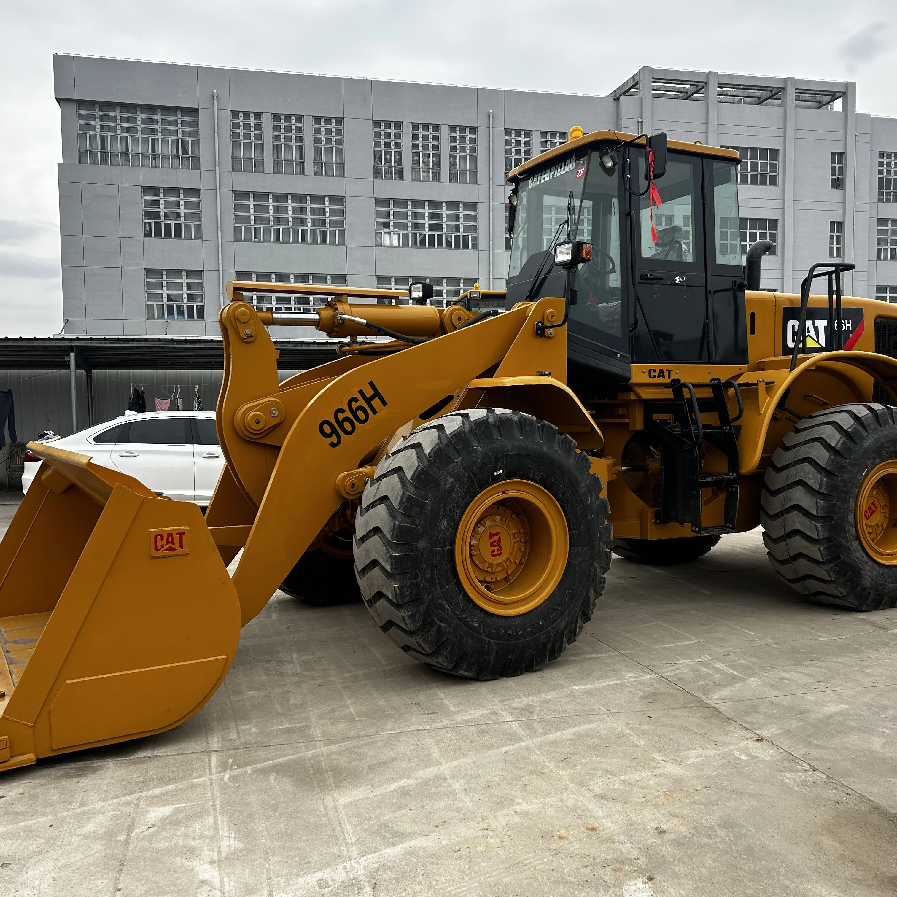 Used Cat 966H forestry atv log loader front end 8 ton 10 ton 12 ton 15 ton 18 ton 23 ton 25 ton log grapple loader in shanghai