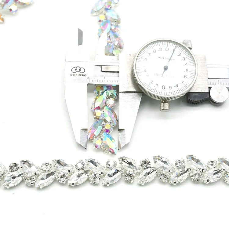 Wonderful design Rhinestone Flower Chain Trim Sew On Horse Eye Crystal Glass Ribbon Applique Trim Sew on Clothes Bag Accessories