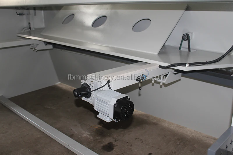 Good quality  hydraulic guillotine shearing machine qc11y-8x3200 for stainless steel,guillotine shears 4mm SS