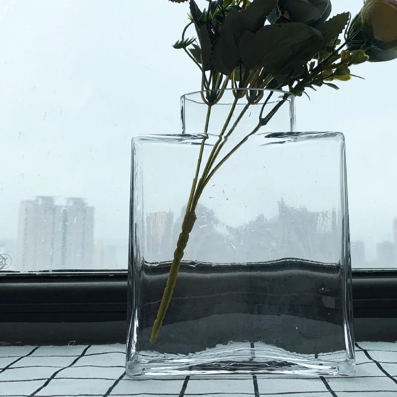wholesale modern perfume bottle rectangle crystal flower vase for home decor