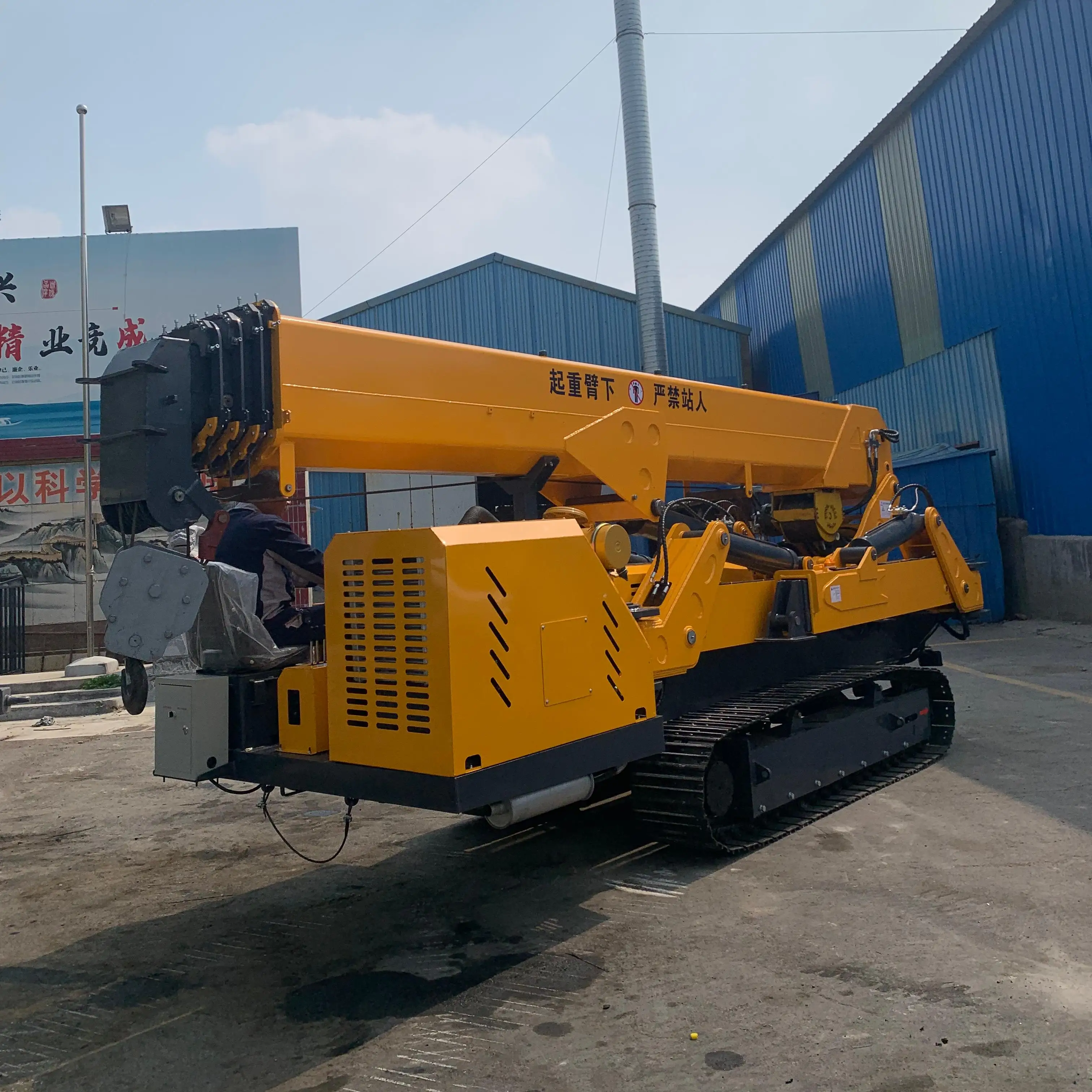 First-Class 3-12 Ton Mini Spider Crawler Crane Mountable Narrow Spaces Manufacturing Plants Farms 12 Ton Core Motor Pump
