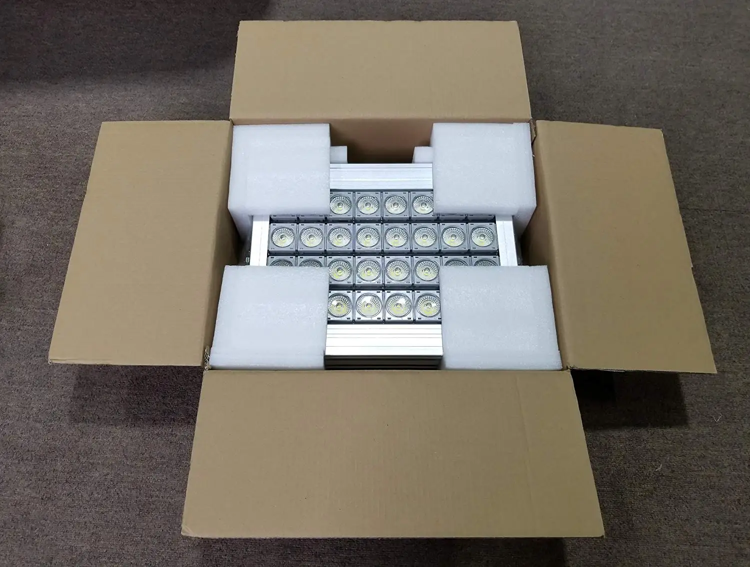 Anti-shock portable mobile tower led replacement for 1500W halogen lamp led headlight projector 500W 600W 1000W