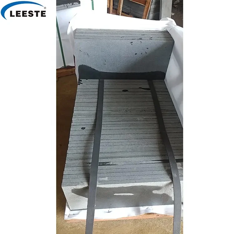 Popular China Hainan Black Basalt Sawn Cut Paving Stone Pool Coping Bluestone Floor Tiles