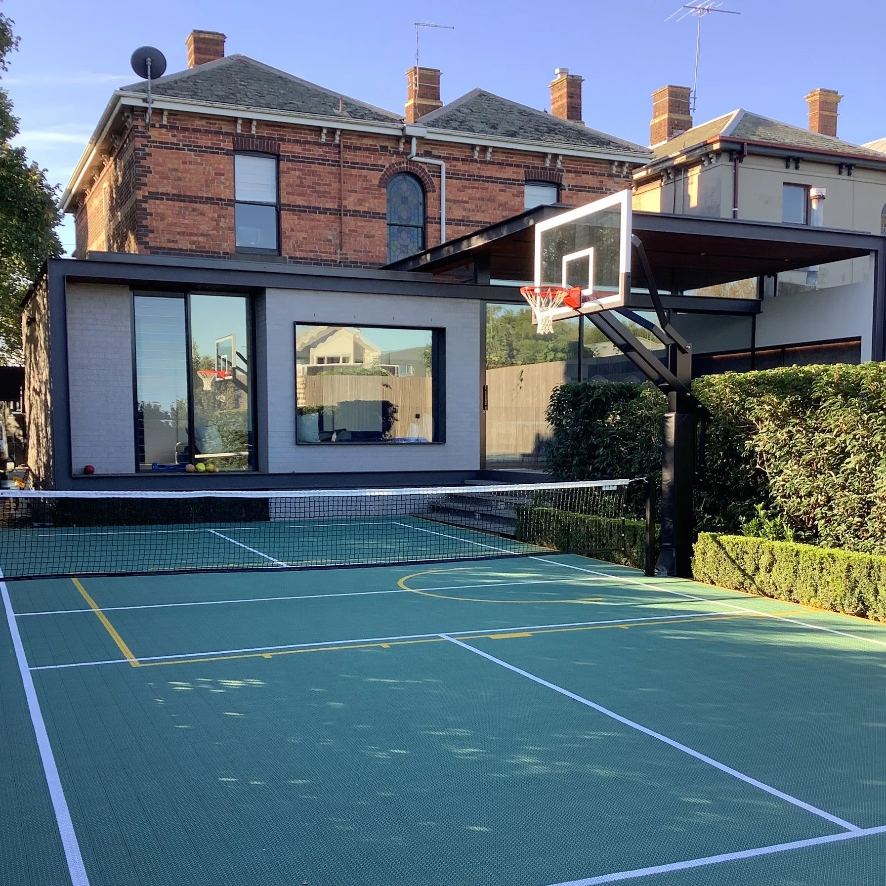 Basketball Court and Pickleball Court Sports Flooring Interlocking Outdoor Sport Tiles