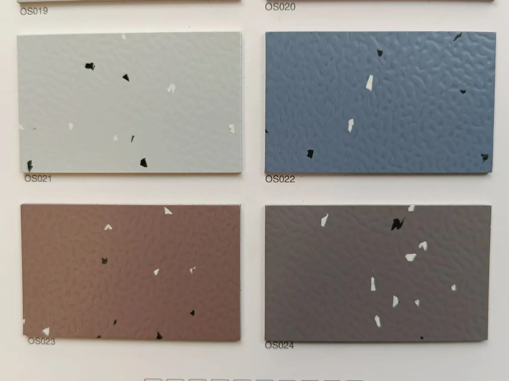 Indoor Rubber Flooring for Gym and Playground EPDM & SBR Material Protective Fitness Floor Mat Rubber Tile Indoor Rubber Tile