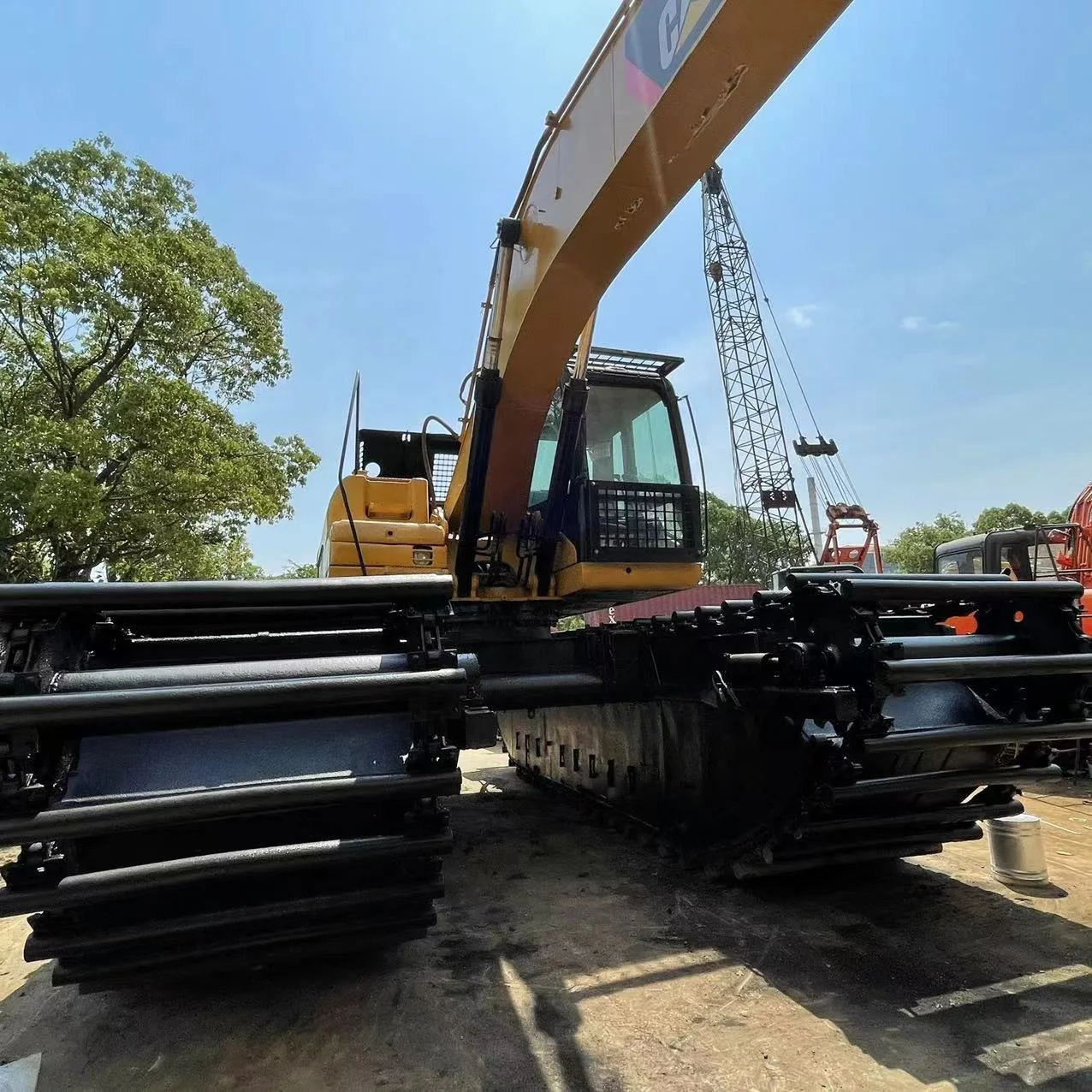 Dredging Machine Long Reach For Sale Amphibious Swamp Excavator at low price
