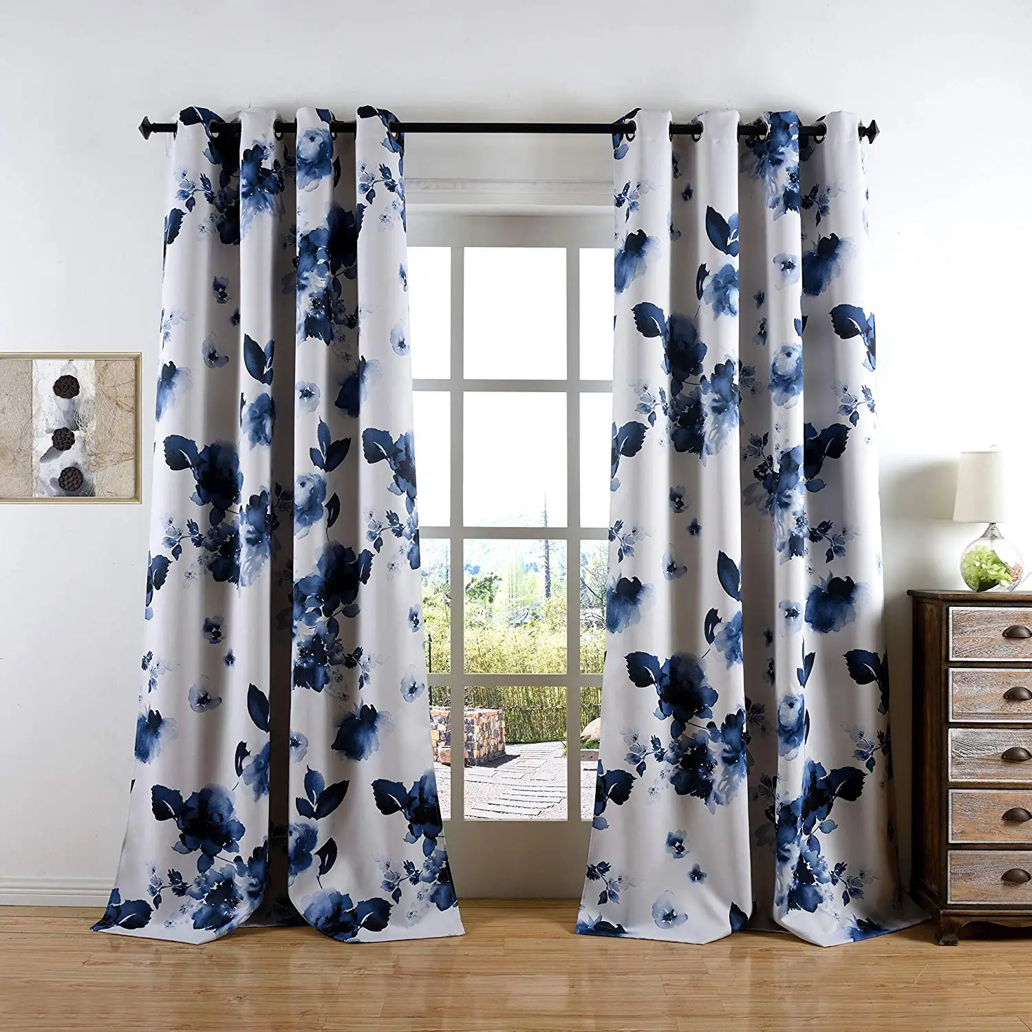 Blue printed black out curtains/Luxury and elegance grommets curtains for living room and bedroom