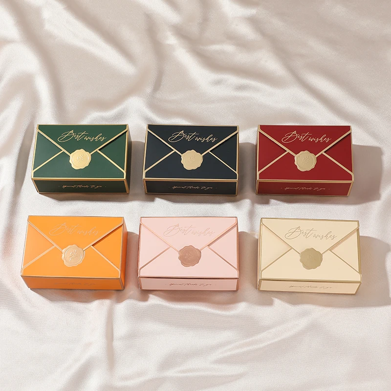 Custom Logo Gift Paper Candy Box Printed Treat Bags Paper Birthday Party Wedding Decoration