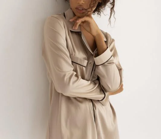 OEM Supplier Plain Satin Sleep Wear Set Woman Pijamas Ladies Night Sleeping Suits Pajamas Long Sleeves With Pants