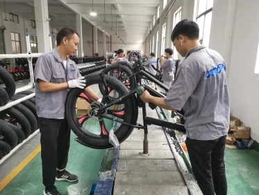 Hot Sell Powerful Full Suspension 48V Lithium Battery 800W 1000W 1600W 2000w adult Dual motor foldable Electric Scooter 18