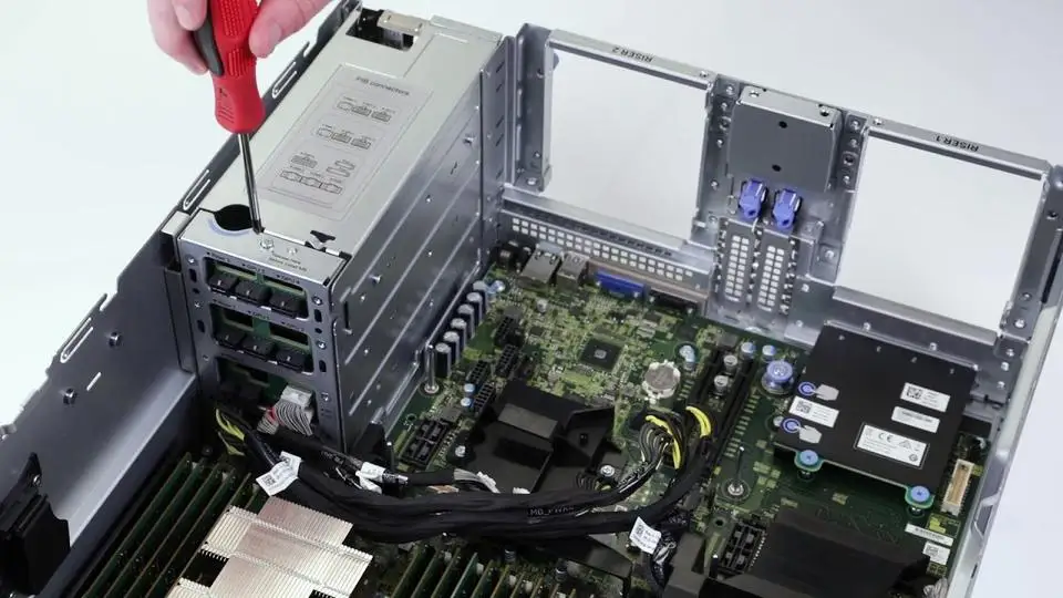 PowerEdge R940xa four-way rack server 4 * 6248 [80 cores and 160 threads] 32G