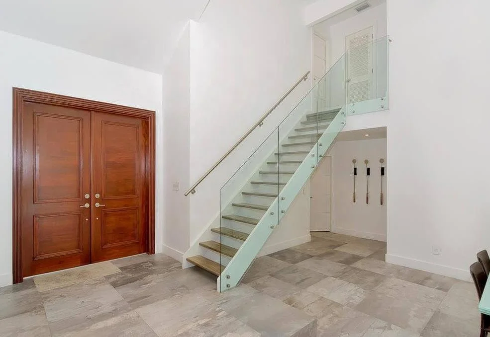 VIKO Oak Wood Steps Double Steel Plate Stringer Stairs For Home