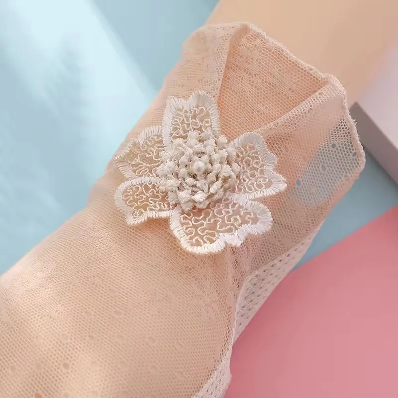 New design thin breathable elegant women sunscreen short lace summer driving Gloves