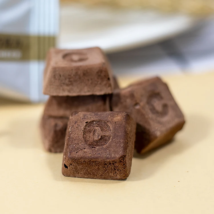 No Additives Freeze Dried Chocolate Confectioners Black Dark Freeze Dried Chocolate With Chocolate Cocoa Butter