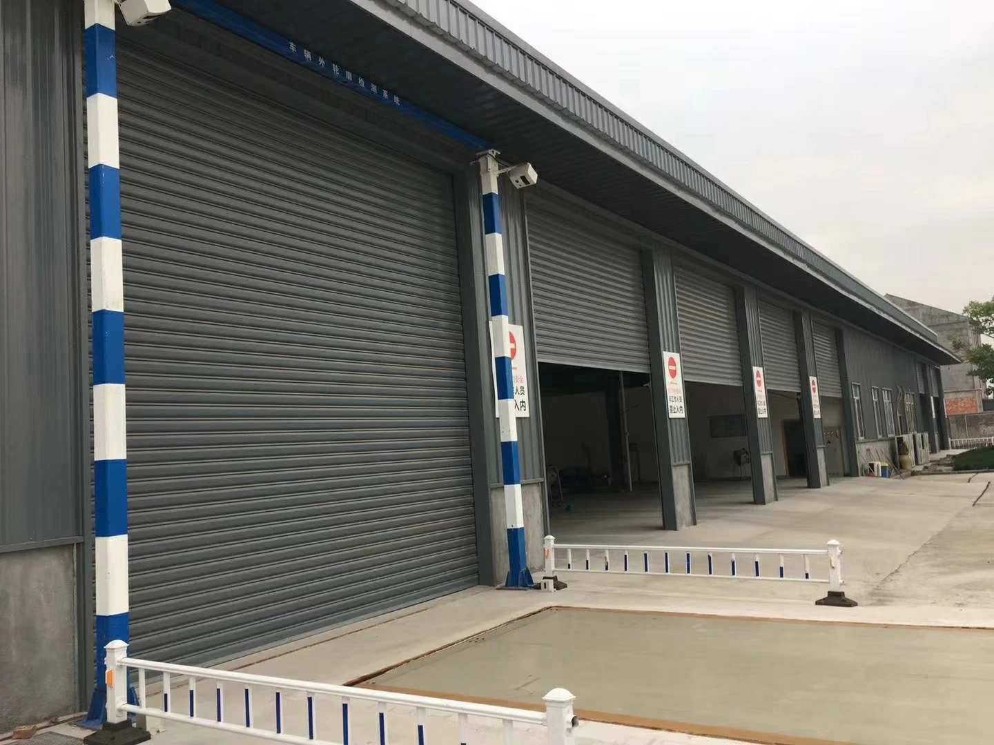 Hot Sale Roll UP shutter door Industrial Door Roller Shutter Automatic Gates Doors For Warehouse Dustproof