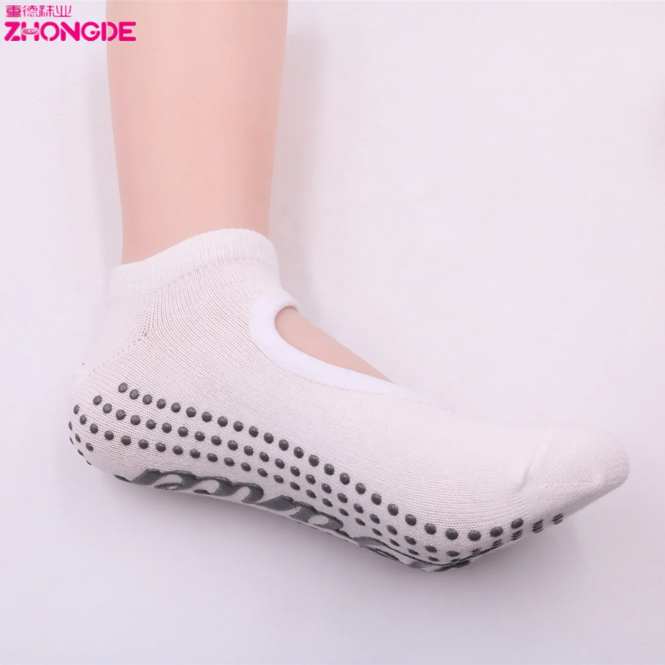 Barefoot Workout  Non-Slip Grips yoga sock open top for Women Ideal for Pilates Pure Barre Ballet Dance China Manufacture new yo