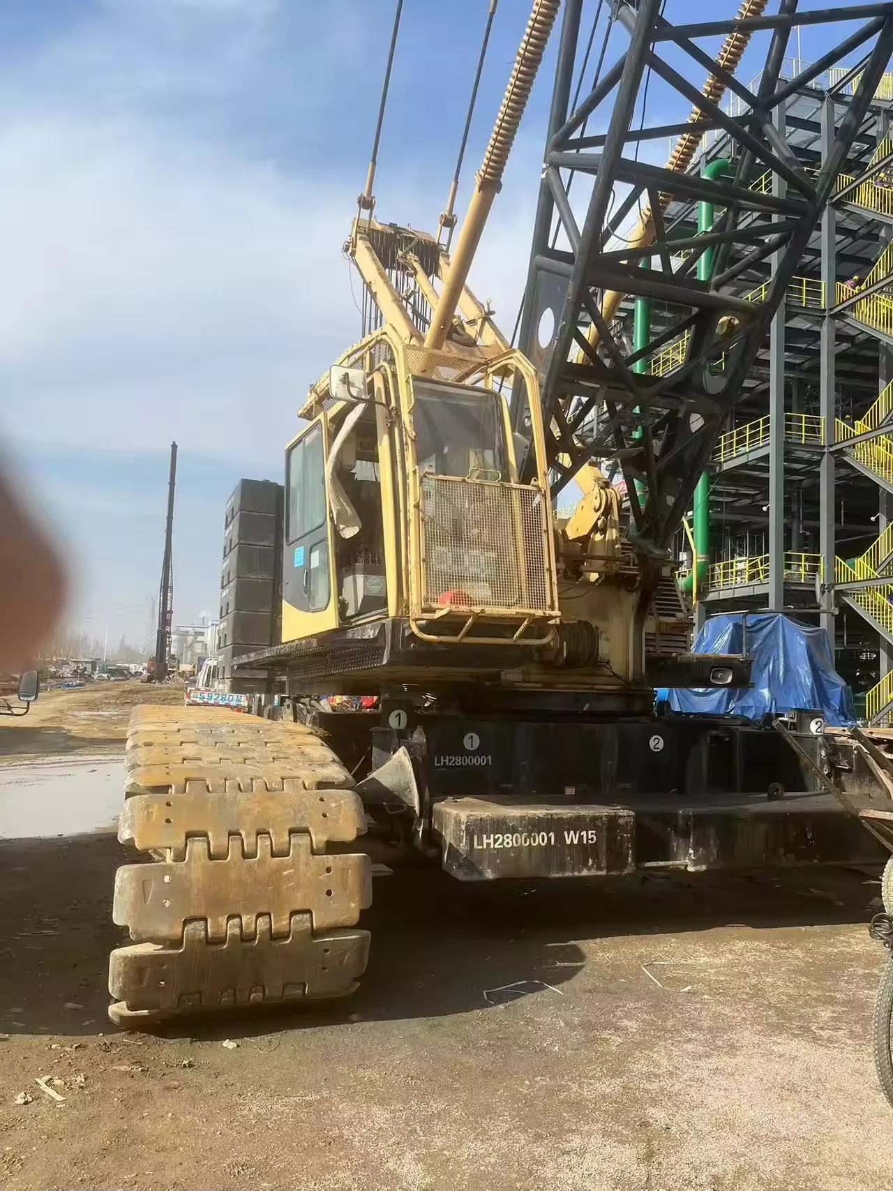 Japan made 275ton tracked crane SXT 2800 cheap used 2009 model original 280 ton Hitachi sumitoto SCT2800-2 crawler crane