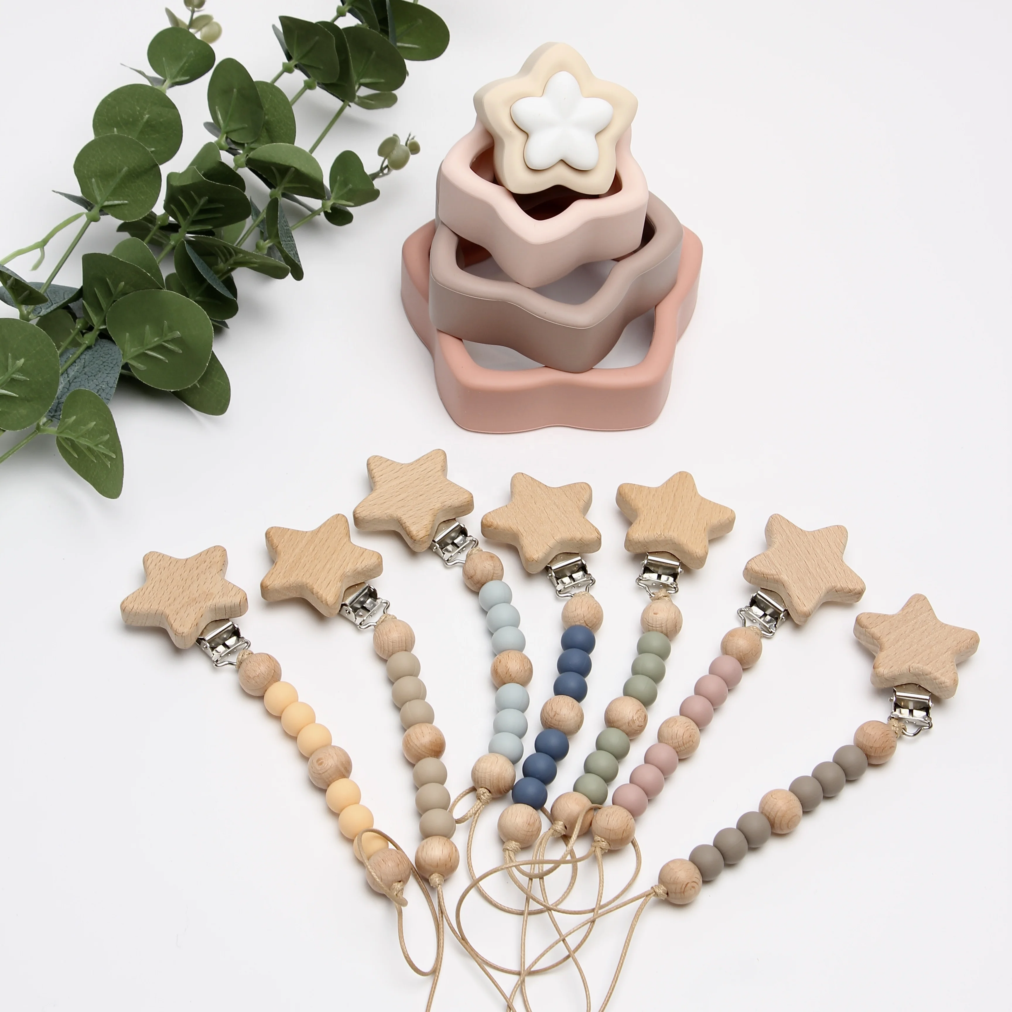 New Star Shape Eco-Friendly Baby Silicone Wooden Bead Dummy holder Pacifier clips  Chain Prevention Baby Accessories