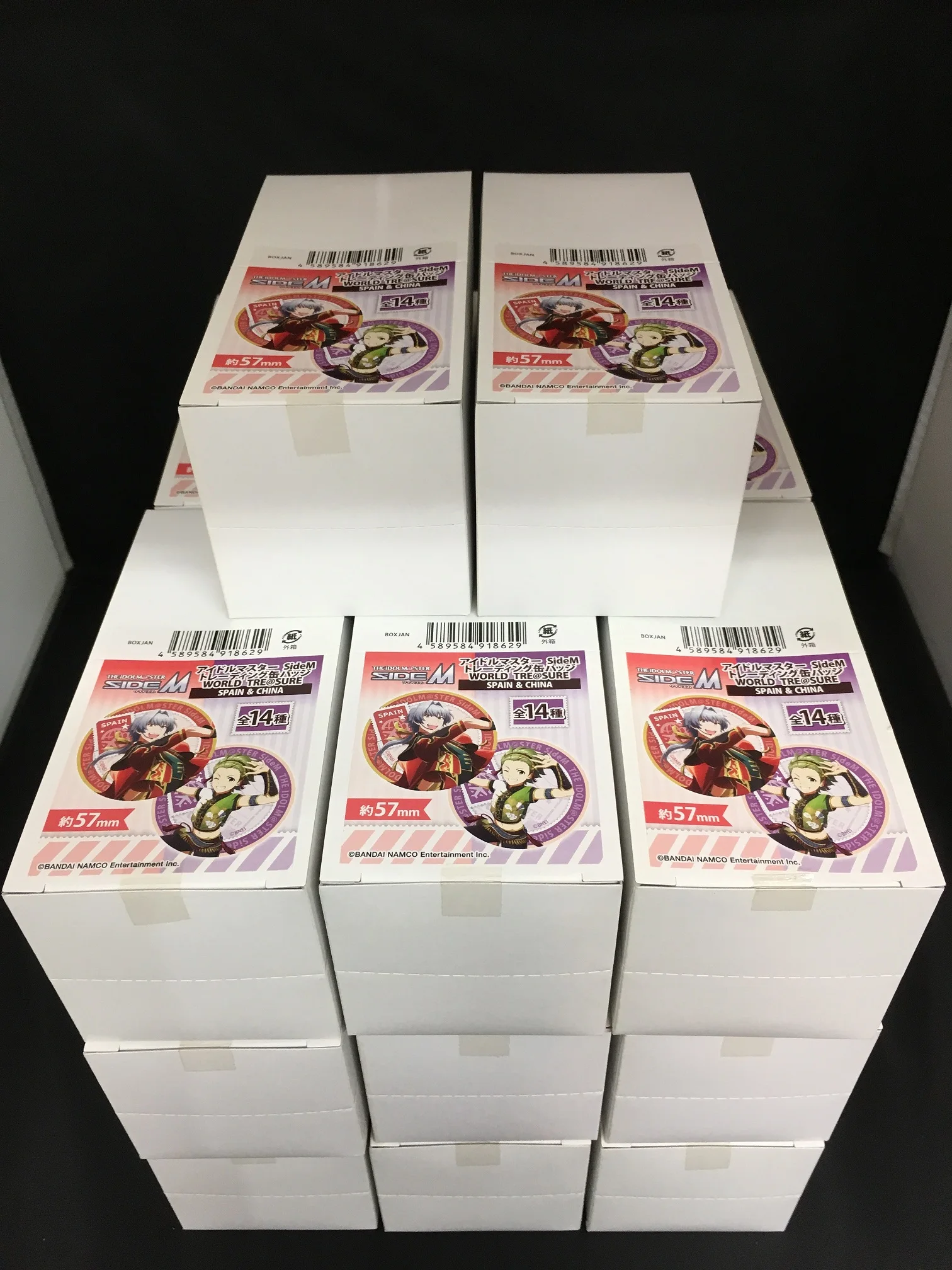 Japanese made useful collaborating metal clothing pin button badge