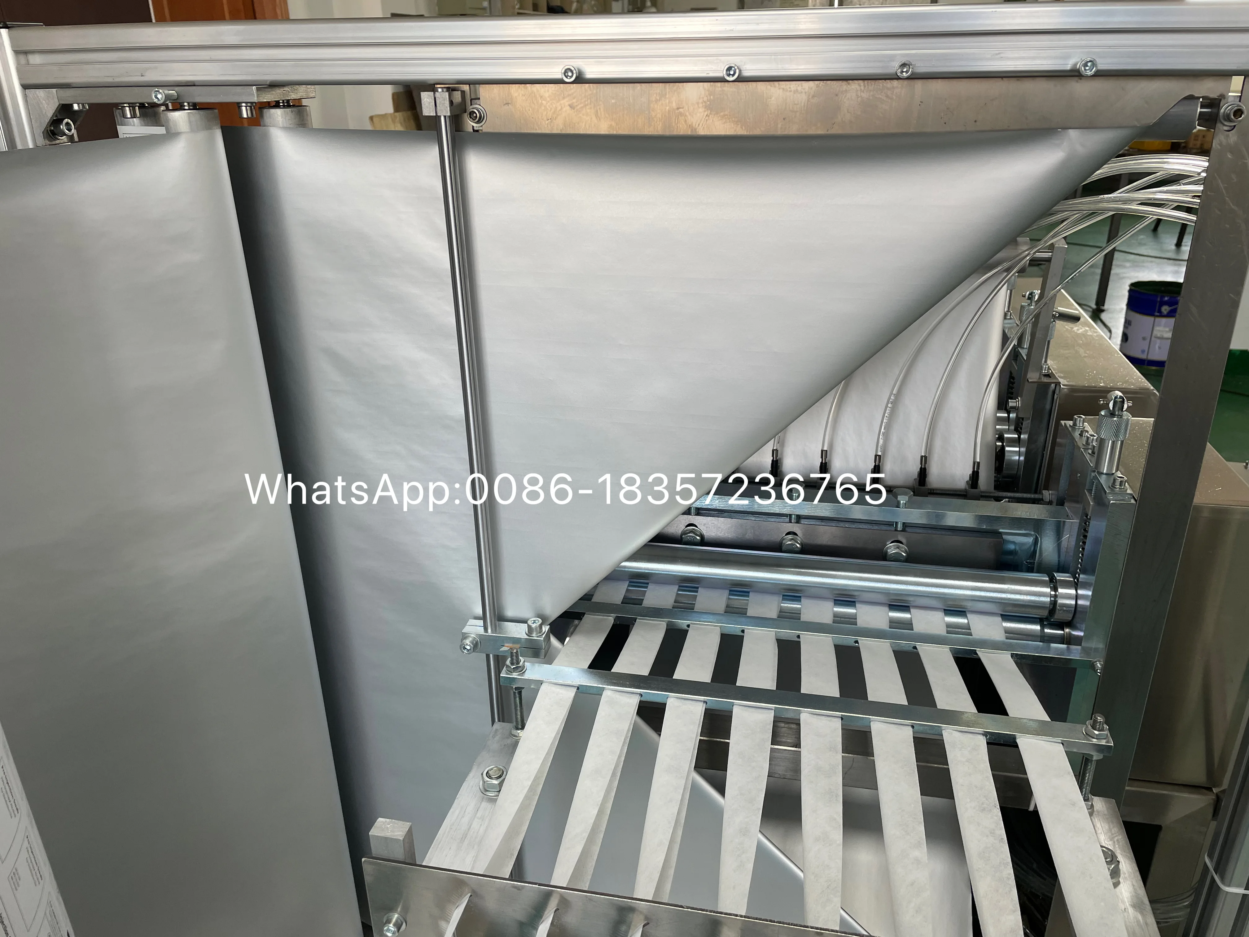 Efficient 4 Side Sealing Alcohol Prep Pad Packing Machine For Cleaning