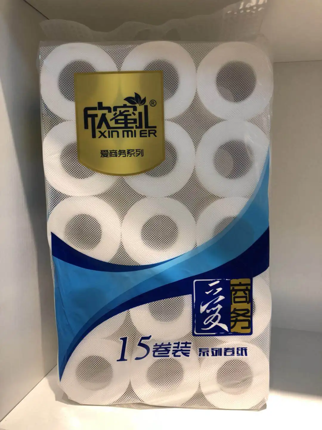 3/4 ply 100% virgin wood pulp Wholesale toilet paper hot selling toilet tissue custom logo OEM  bathroom tissue