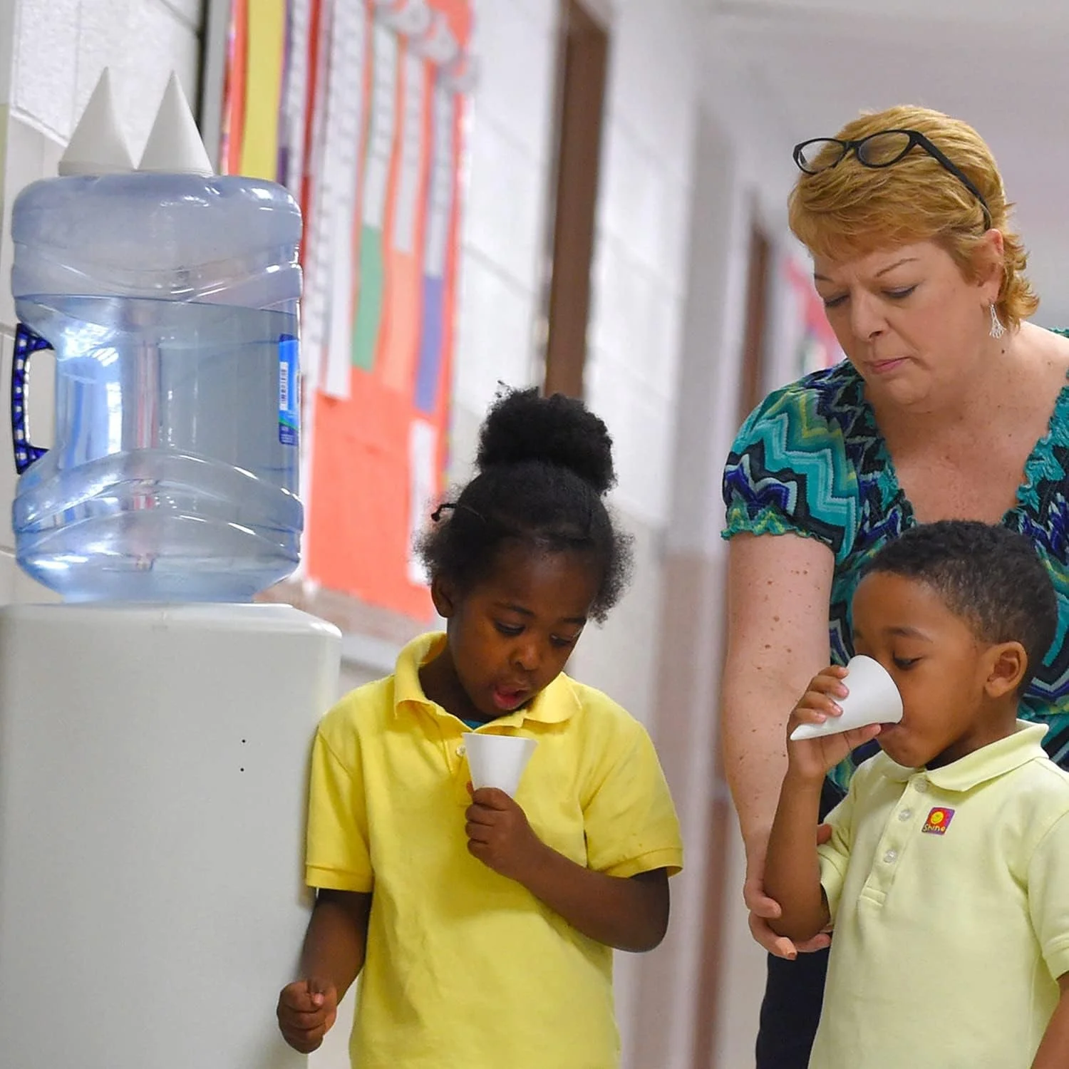 Wholesale Disposable Cone Cup Without Rim Ice Cream Cup For Slush Shaved Ice Cream Sorbet Water