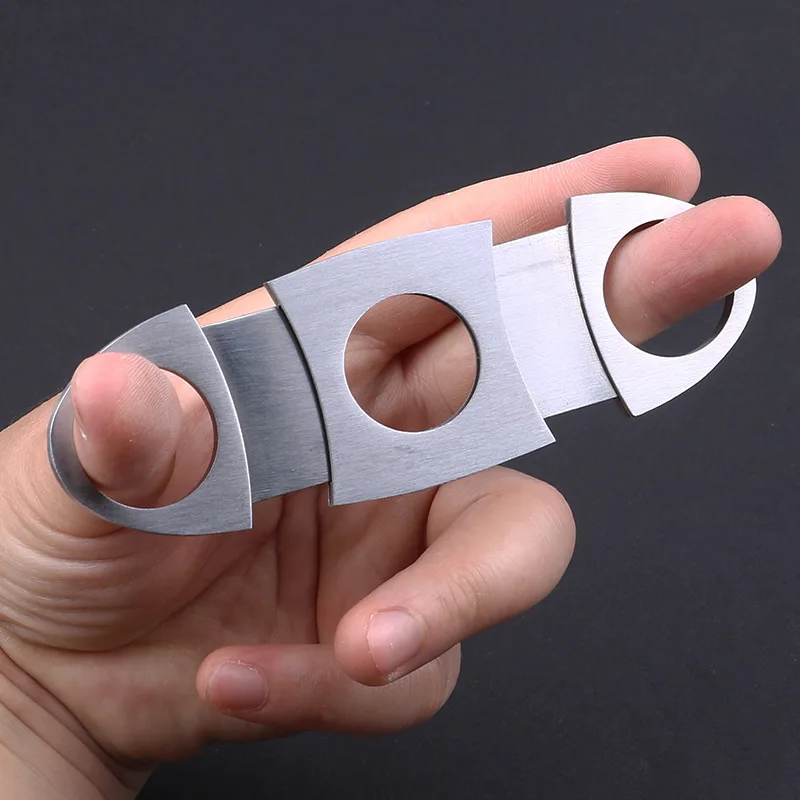 2019 Amazon Hot Sale New Product Silver Round Stainless Steel Metal Handle Double Blade Cigar Cutter Wholesale