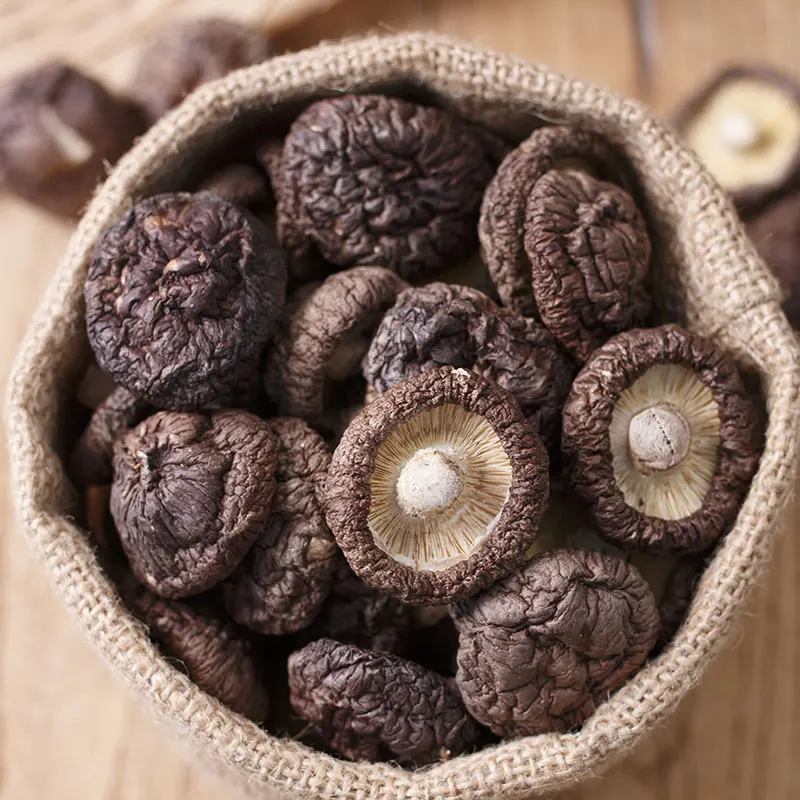 Рыночная цена Юньнань Китай хороший вкусный сухой гриб shiitake