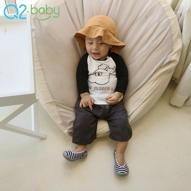 
China hot sale can be customized baby autumn and winter clothing animal print long-sleeved top 