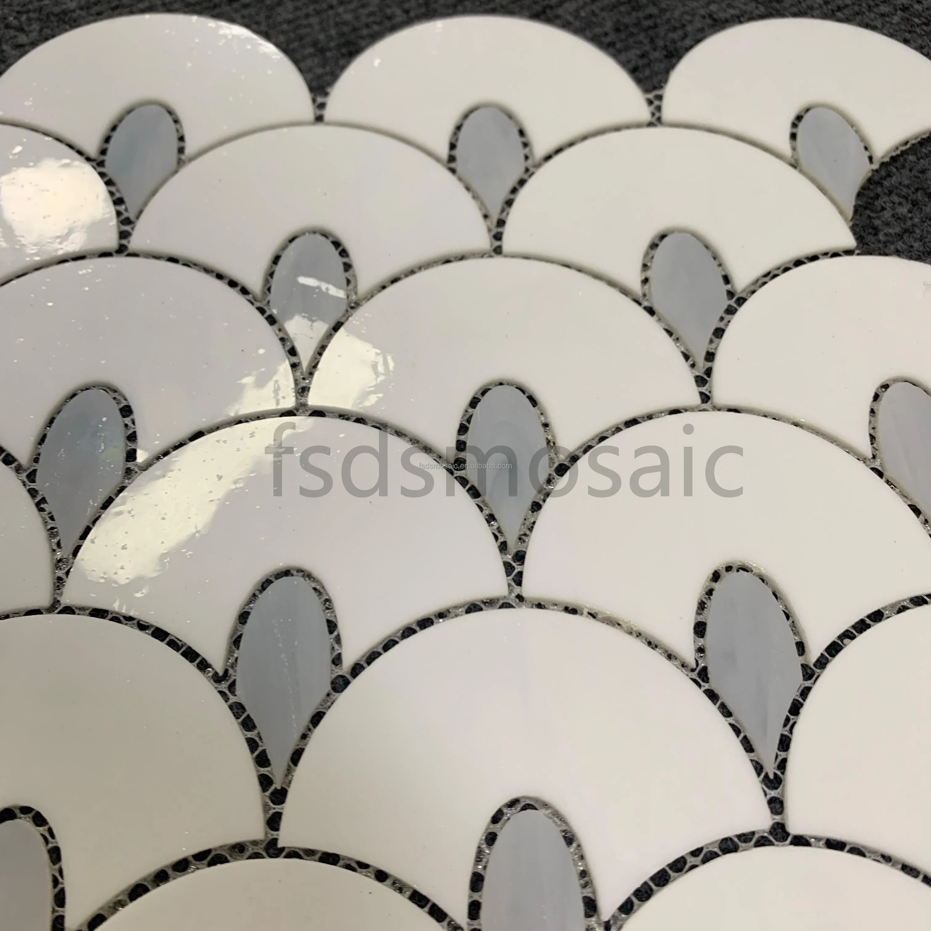 DS Ceramic Glass Mosaic Wall Tile Backsplash Hexagon Kitchen Bathroom Umbrella Leaf Shaper Stone and Graphic Design Solution